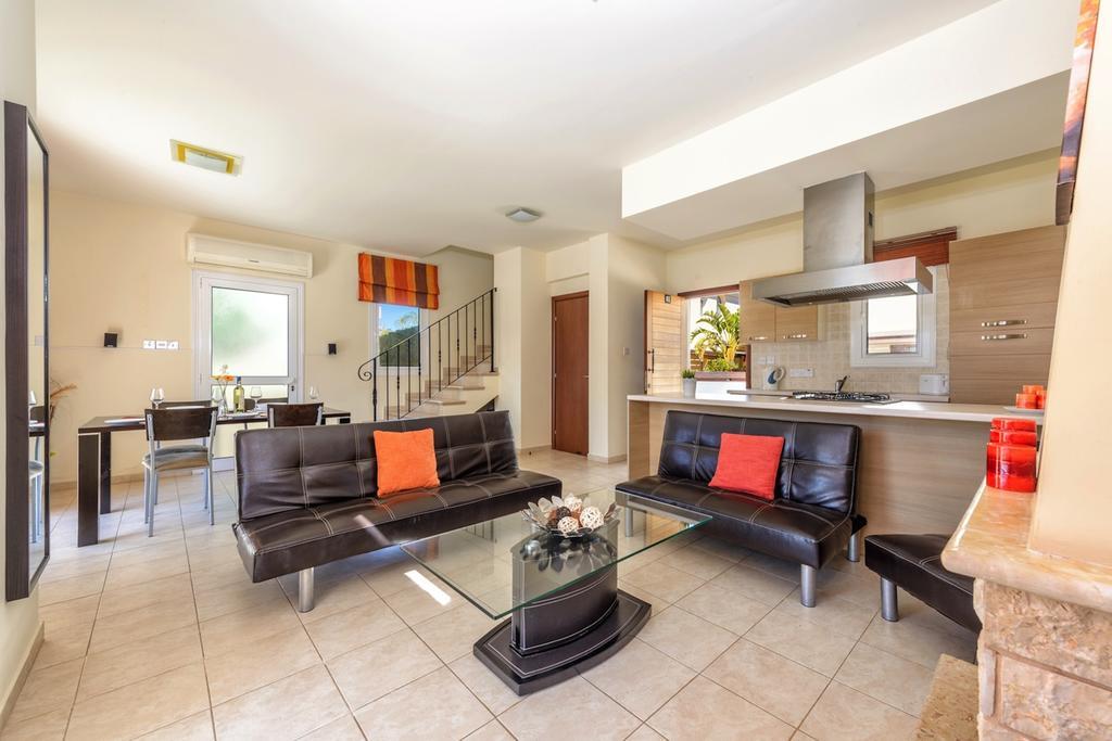 Villa Chloe Paralimni Oda fotoğraf